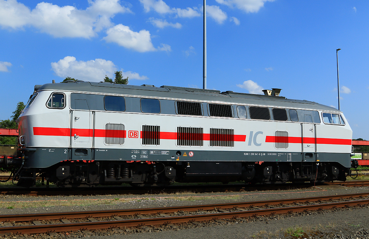 218 341