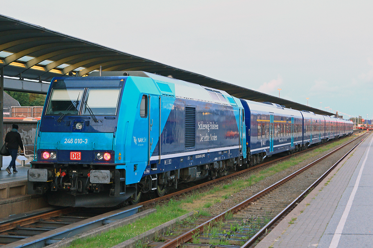 246 010